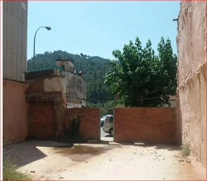 Wohnbaugrundstück zum Verkauf in Cervelló, imagen 9