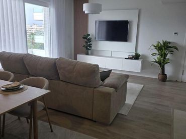 Apartment mit Pool zur Miete in Nueva Andalucía