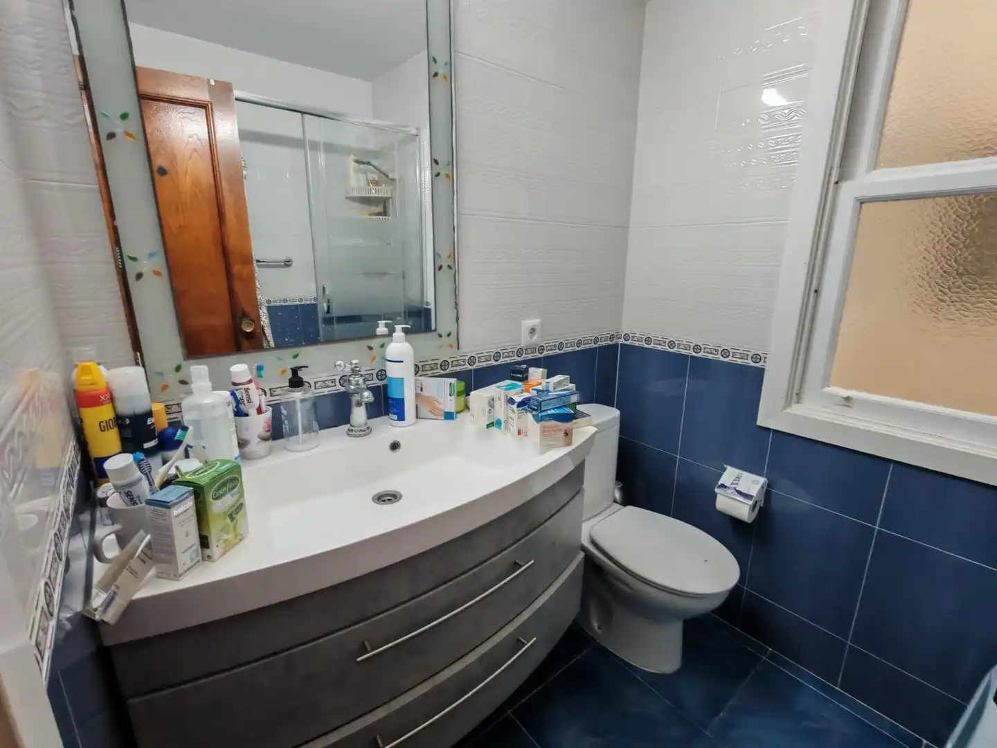 Baño de Piso en venta en Vigo  con Trastero y Balcón
