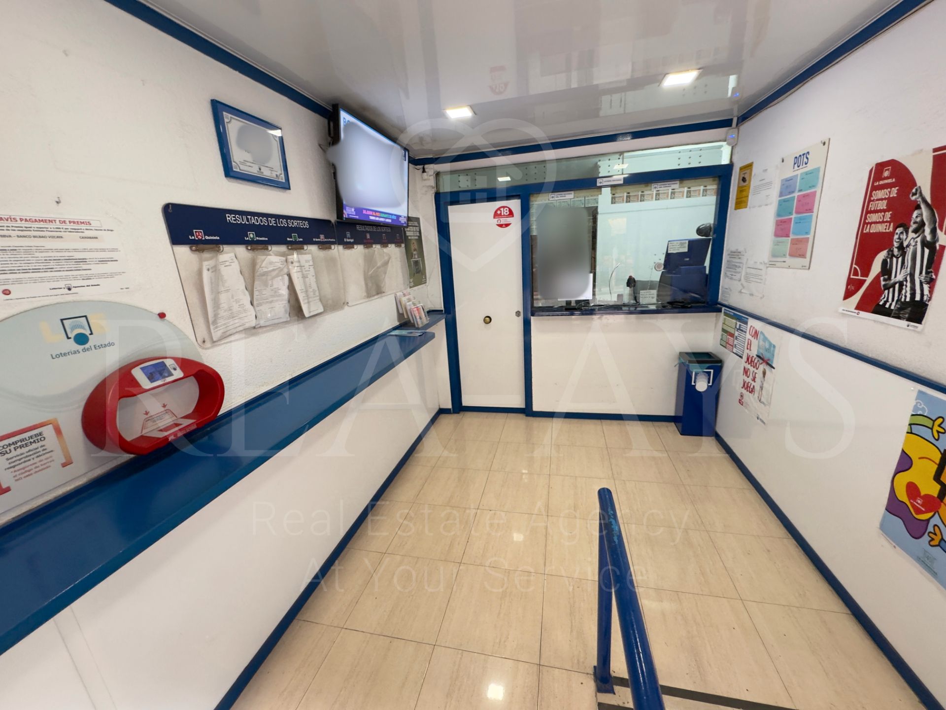 Geschaftsraum zum Verkauf in Cornellà de Llobregat mit Klimaanlage, Möbliert und Internet