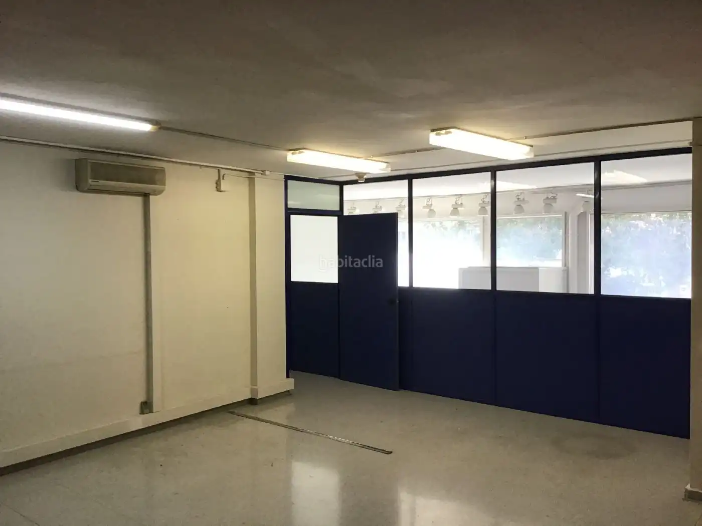 Local en venta en Sabadell con Aire acondicionado