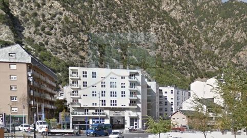 Amplia y luminosa vivienda en Santa Coloma  con parking opcional, imatge 2