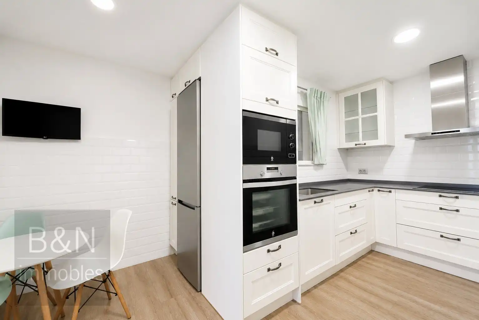 Cocina de Piso en venta en Terrassa con Aire acondicionado y Balcón