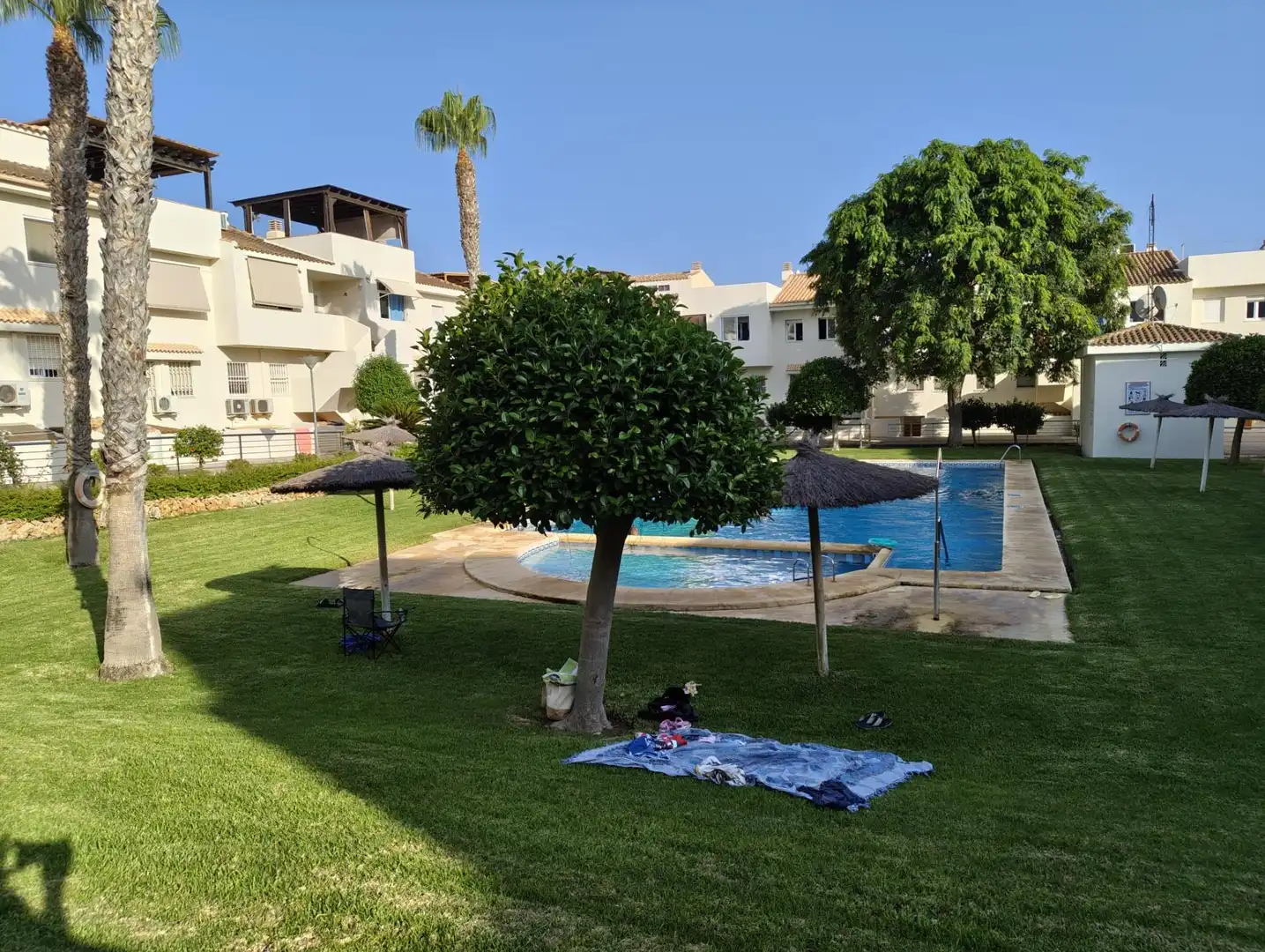 Piscina de Dúplex en venta en Villajoyosa / La Vila Joiosa con Jardín privado, Terraza y Trastero