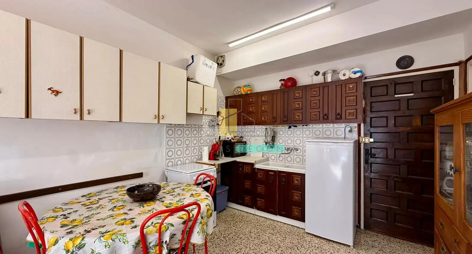 Cocina de Apartamento en venta en Roses con Calefacción, Horno y Microondas