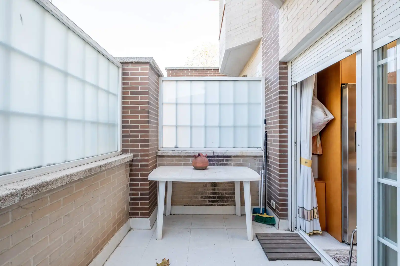 Terrace of Detached homes for sale in Zaragoza  with Air Conditioner, Heating and Community pool