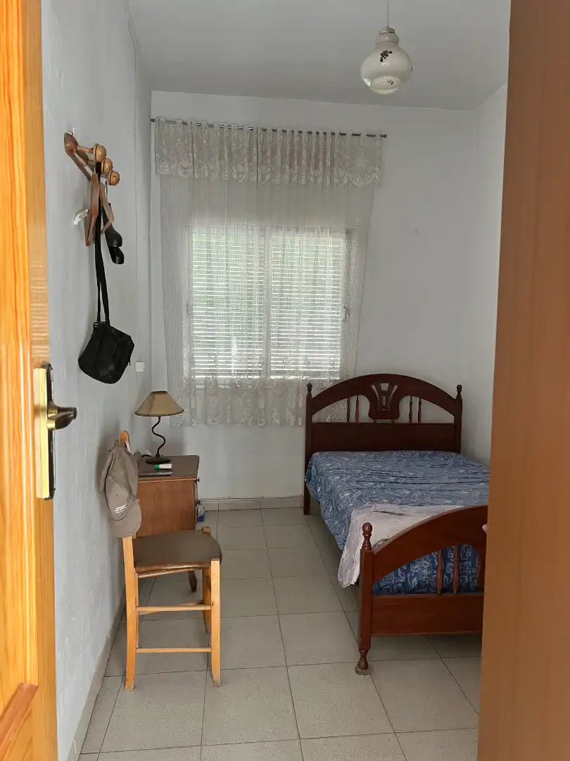 Dormitori de Casa o xalet en venda en Villafranca de los Caballeros amb Moblat