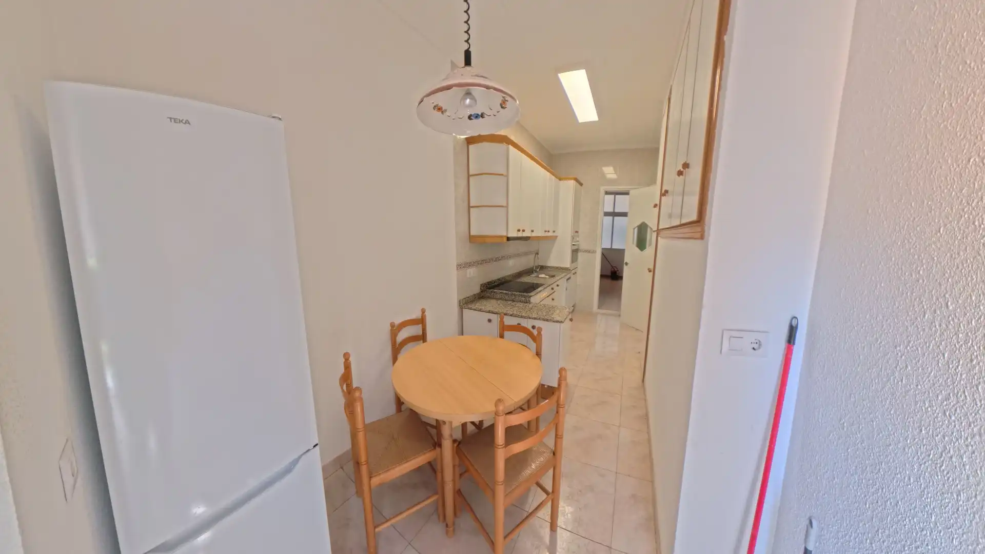Wohnung zur Miete in Carrer Berenguer de Marquina, Mercado