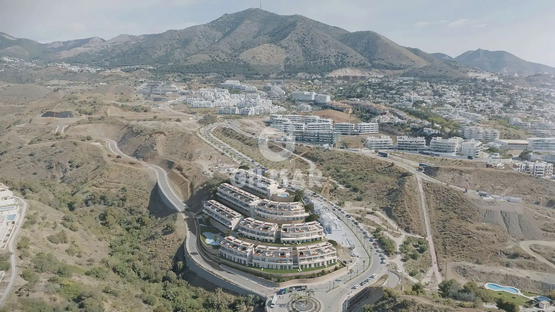 Vista exterior de Casa adosada en venda en Fuengirola amb Calefacció, Jardí privat i Piscina