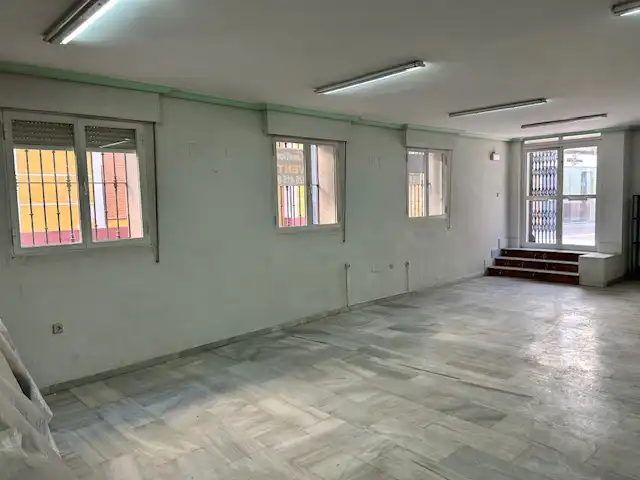 Commercial properties for sale in Almodóvar del Campo  with Air Conditioner