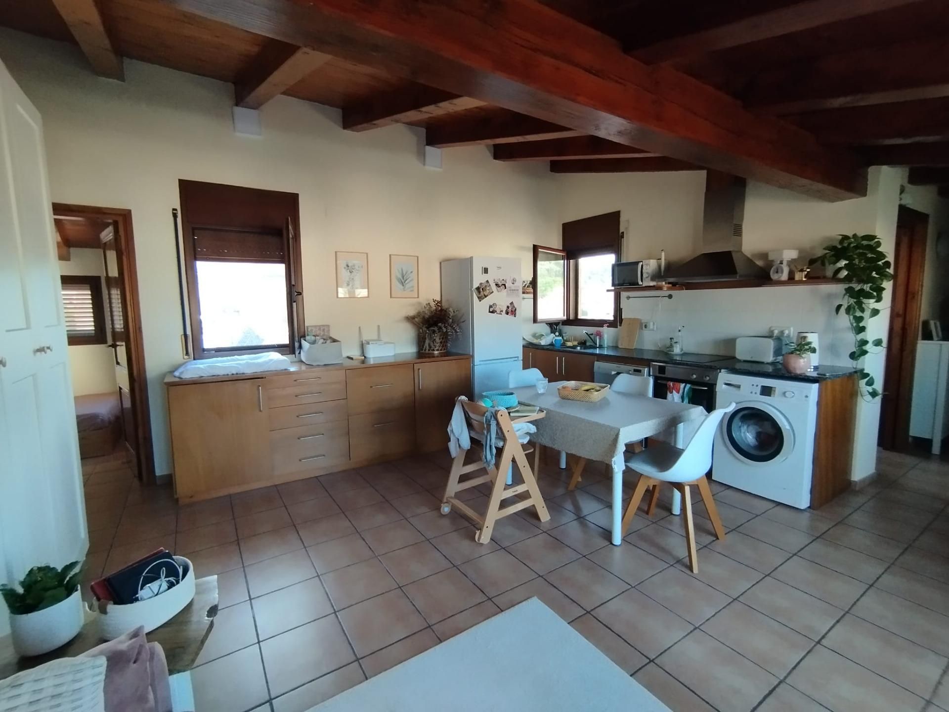 Küche von Wohnung miete in Sant Llorenç Savall mit Klimaanlage und Terrasse
