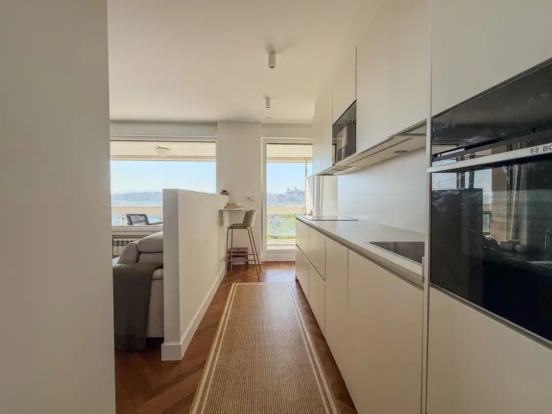 Küche von Wohnung zur Miete in Donostia - San Sebastián  mit Heizung, Privatgarten und Terrasse