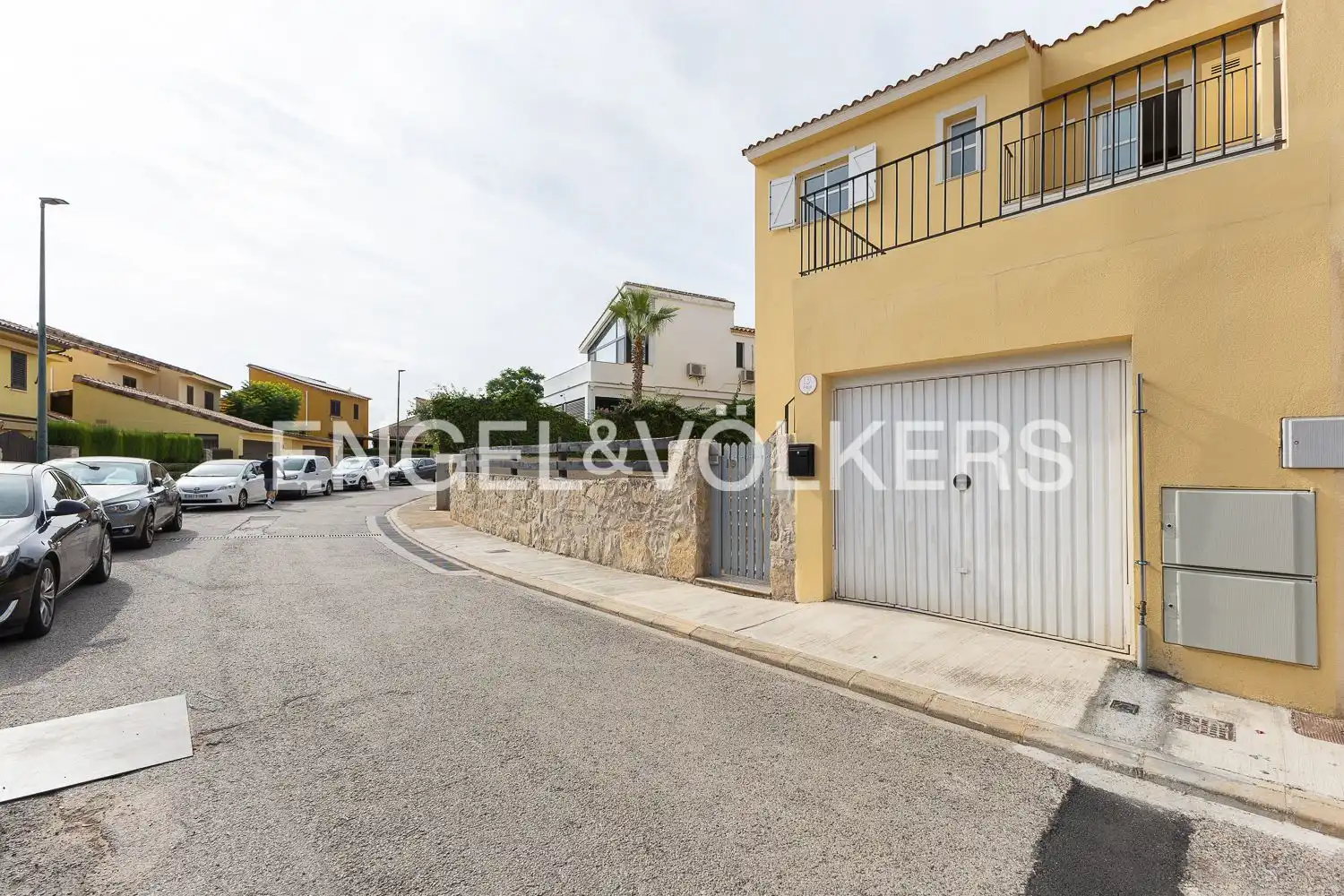 Exterior view of Houses for rent in Riba-roja de Túria, Valencia