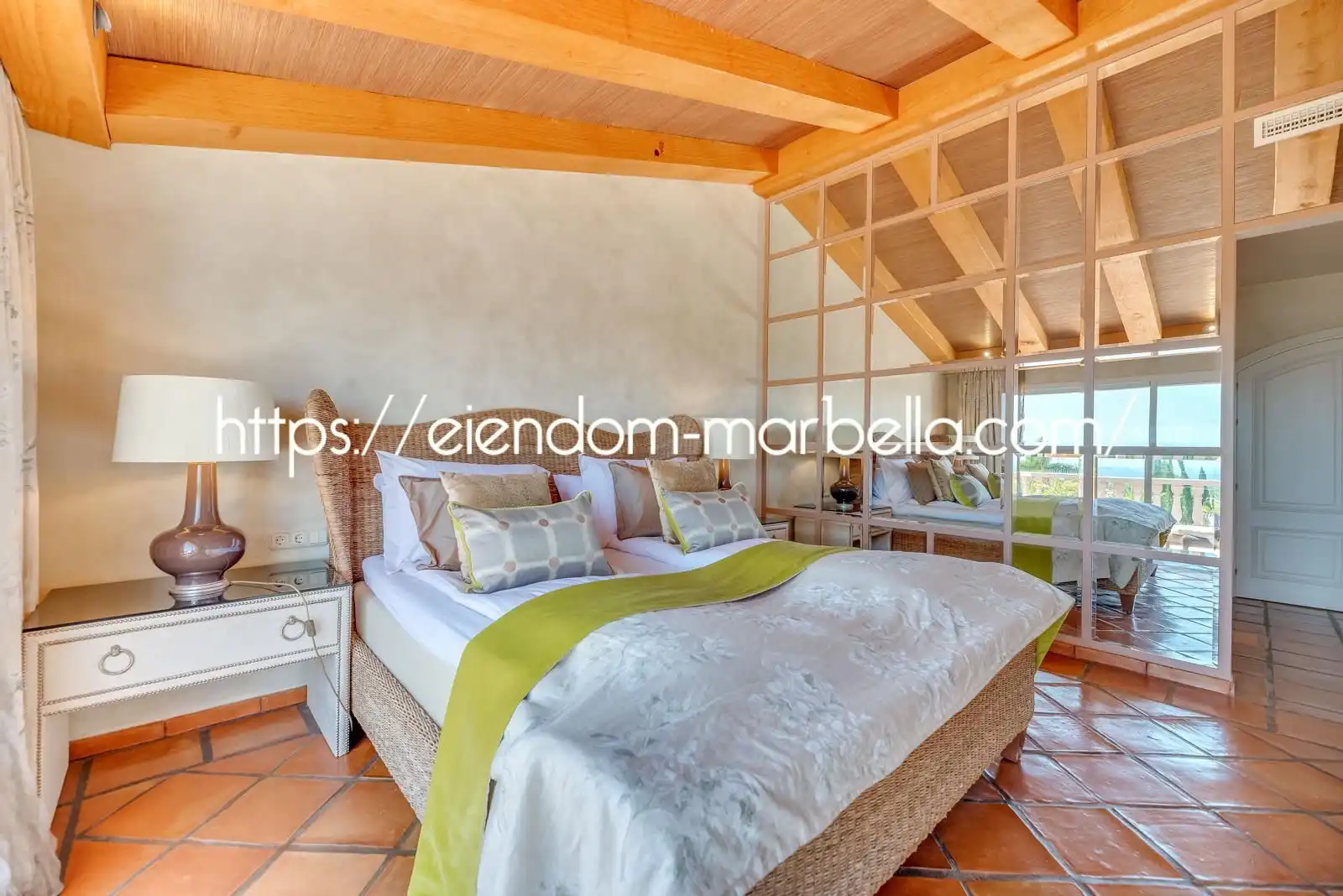 Chalet con piscina en venta en Elviria - Cabopino, imagen 19