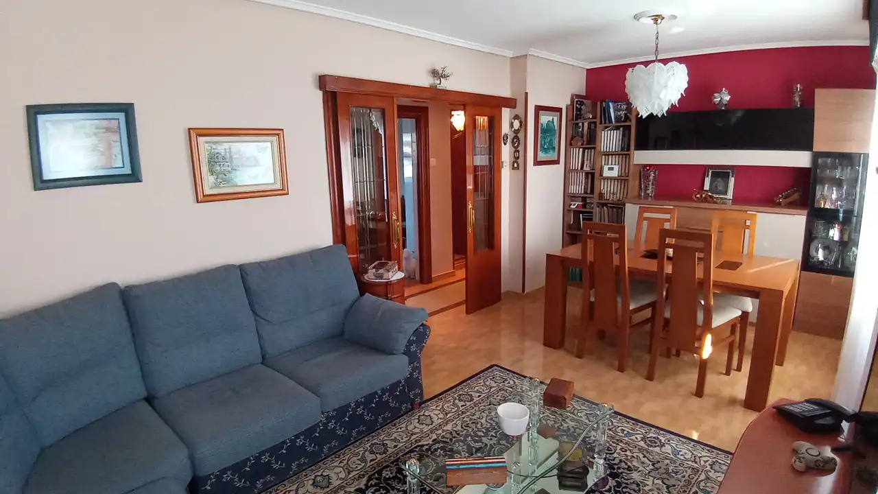 Sala de estar de Piso en venta en Portugalete con Calefacción, Jardín privado y Terraza