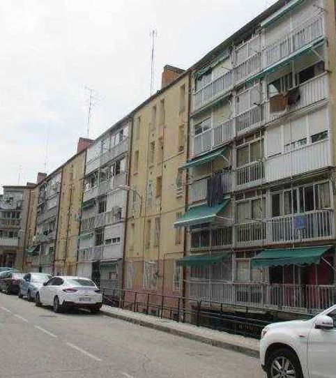 Foto 2 de Piso en venta en Cl. Carpinteria, Amposta, Madrid Capital