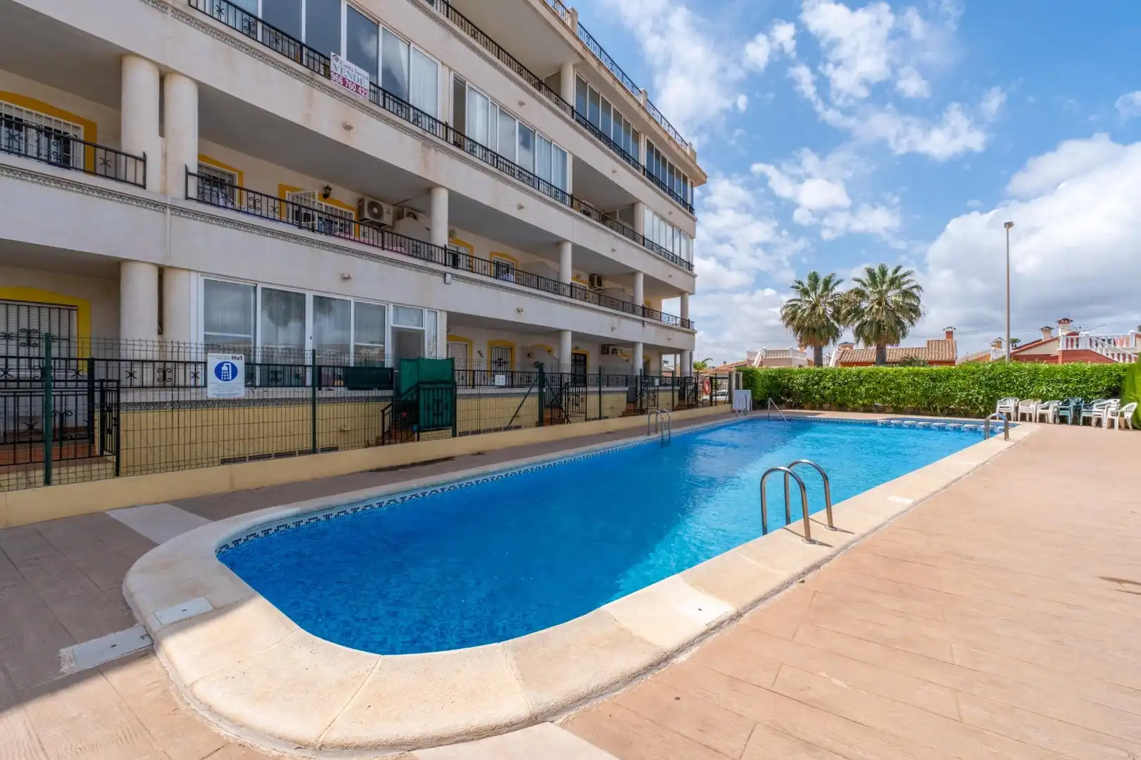 Schwimmbecken von Erdgeschoss zum Verkauf in Orihuela mit Klimaanlage, Heizung und Terrasse