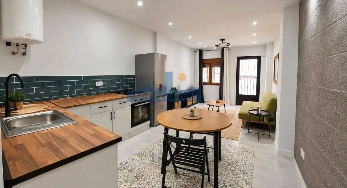 House with garden for sale in calle Burgà, imagen 5