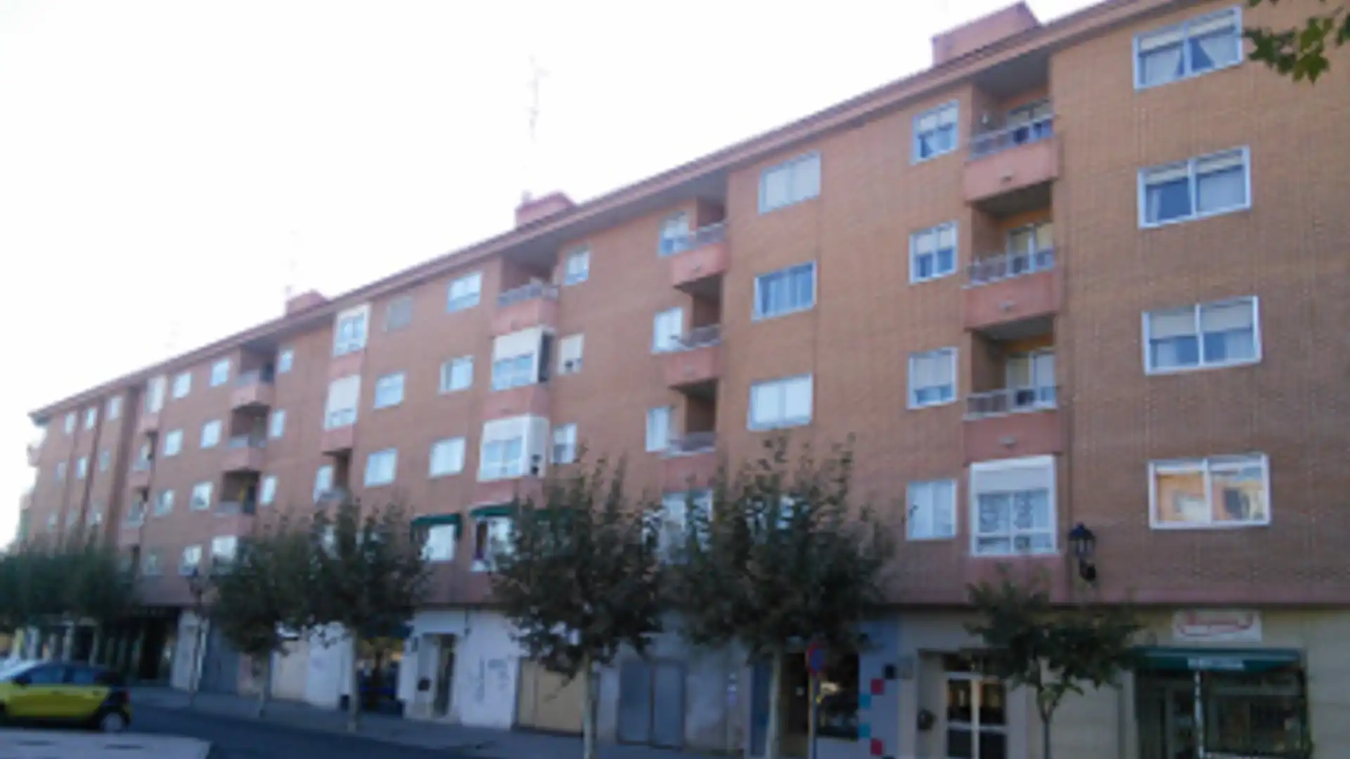 Vista exterior de Piso en venta en Laguna de Duero