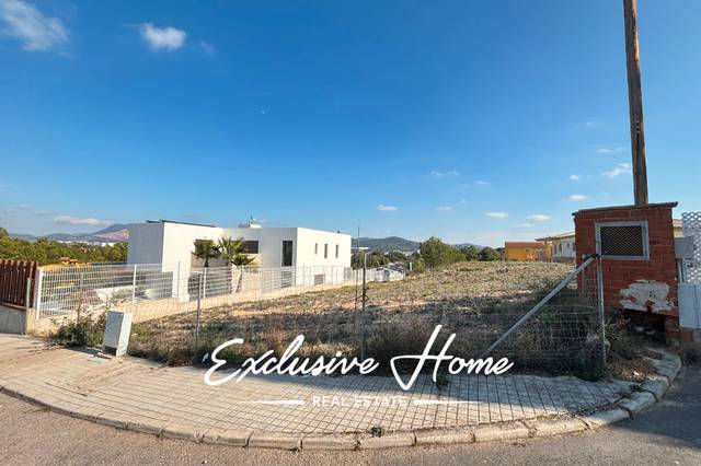 Terreno residencial en Venta en Calle los Sauces, 86 en L'Alcora