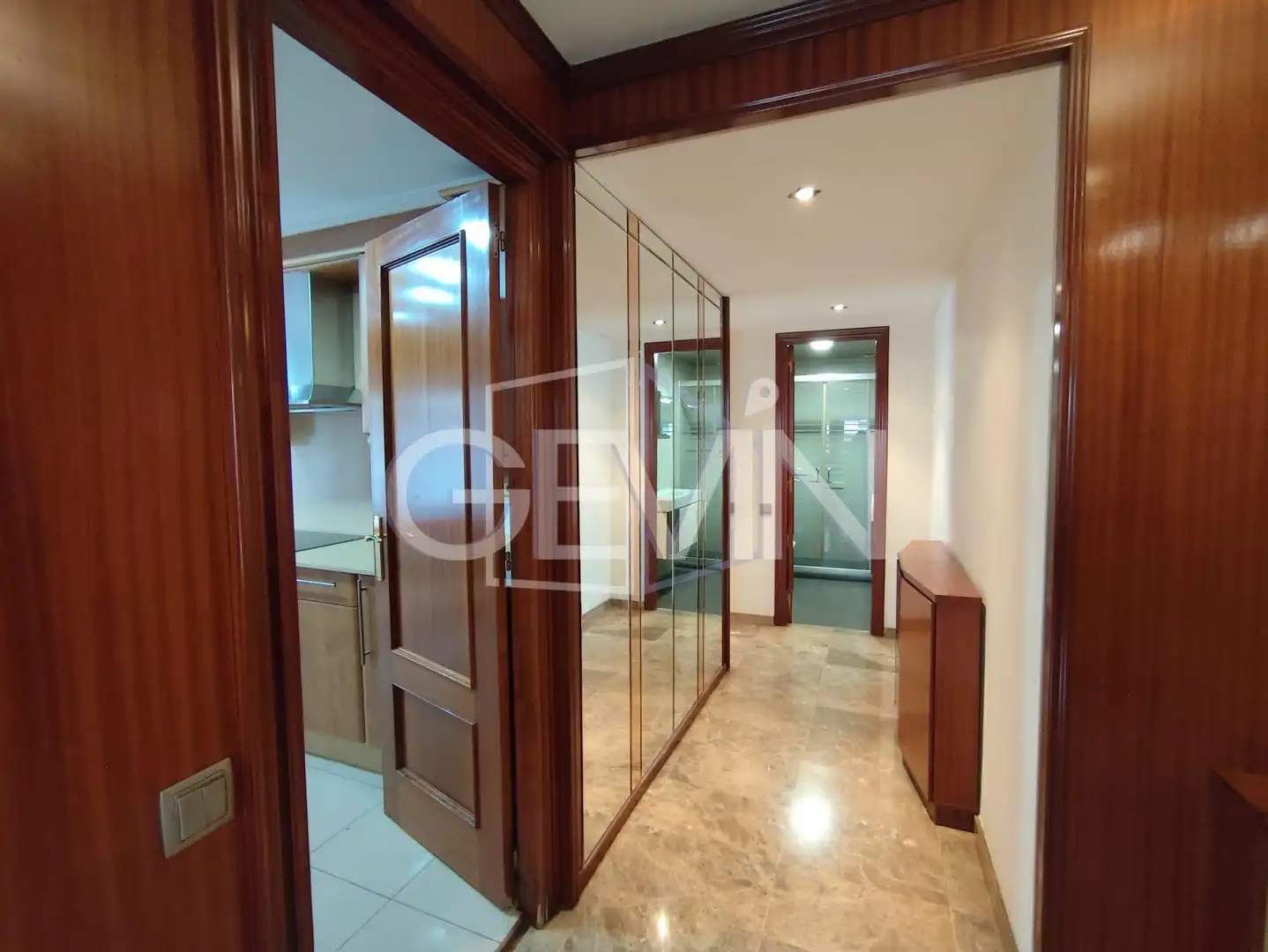 Piso en venta en La Llagosta con Calefacción