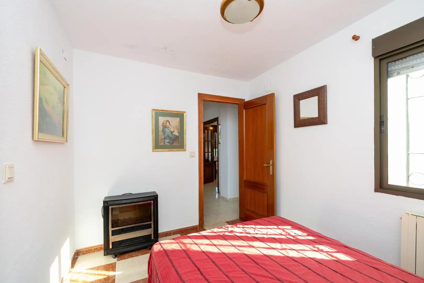Chalet con piscina en venta en Calle ALIJARES, imagen 16