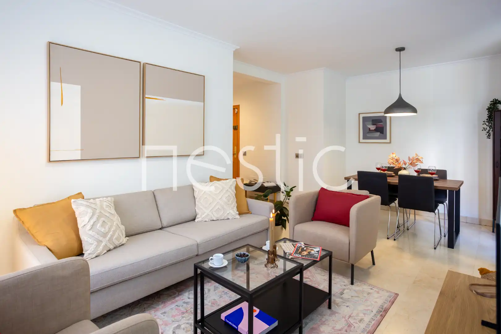 Sala de estar de Apartamento de alquiler en Madrid con Aire acondicionado, Calefacción y Terraza