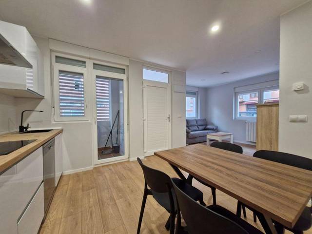 Piso en Alquiler en Los Corrales de Buelna