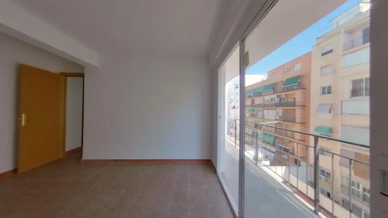 Habitación de Piso en venta en Algirós