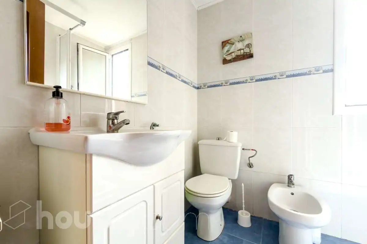 Baño de Piso en venta en Barcelona con Aire acondicionado, Calefacción y Amueblado