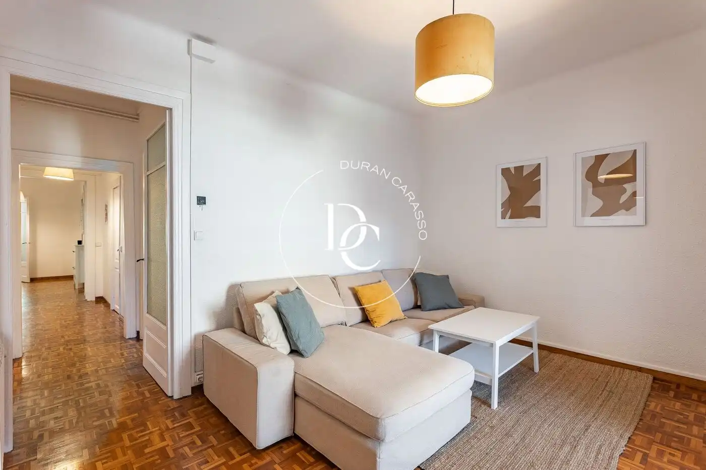 Living room of Flat for sale in Barcelona  with Air Conditioner, Heating and Furnished