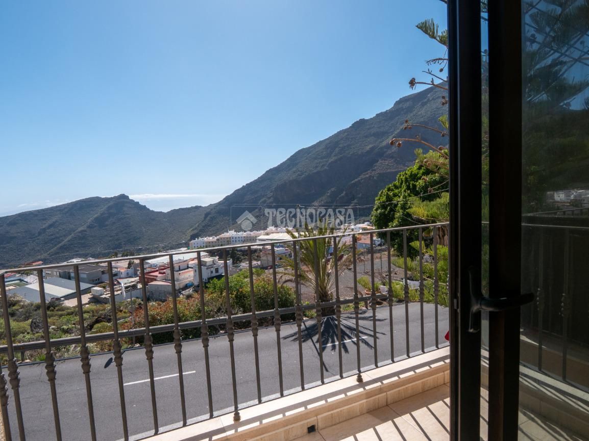 Exterior view of Flat for sale in Santiago del Teide