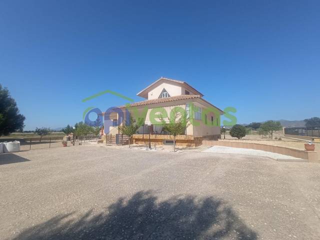 Casa-chalet en Venta en Campillo
