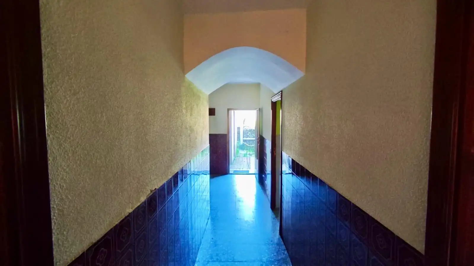 Casa adosada en venta en Mohedas de Granadilla