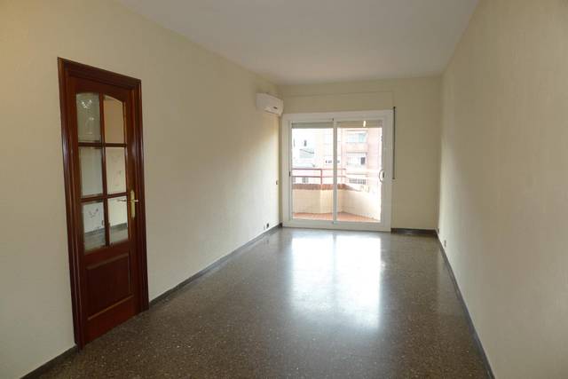 Piso en Alquiler en Gran Vía Gran Via de les Corts Catalanes en La Font de la Guatlla