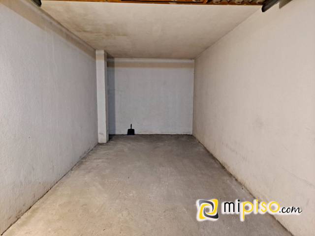 Garaje en Venta en Santoña