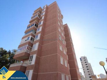 Penthouse mit Pool zum Verkauf in Puerto Deportivo