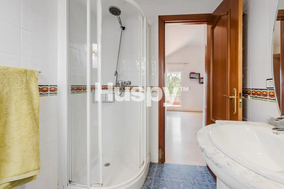 Bathroom of Houses for sale in Almensilla, Sevilla