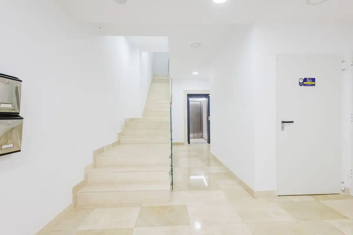 Maisonette zum Verkauf in Málaga mit Klimaanlage, Heizung und Terrasse