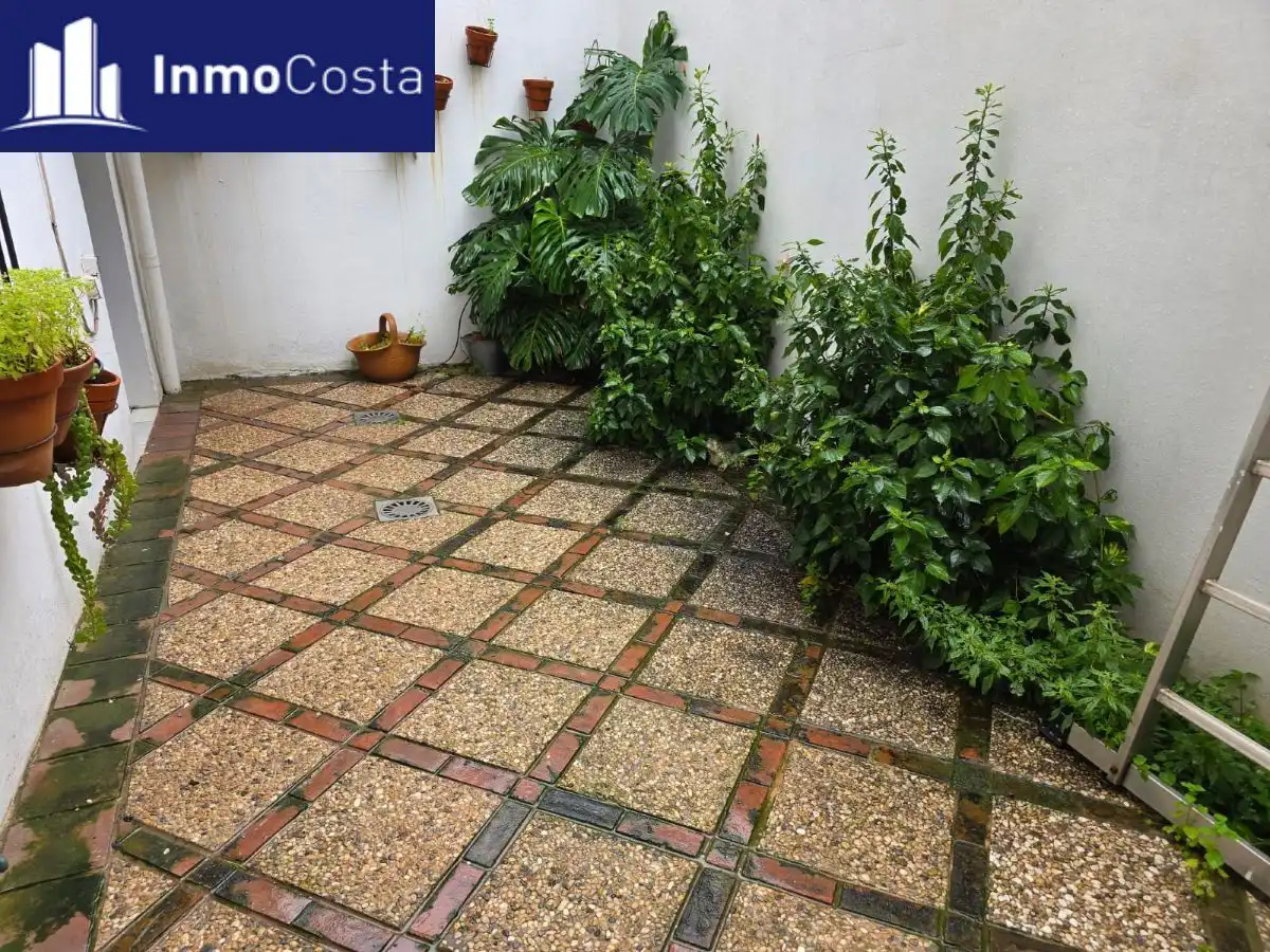 Exterior view of Flat for sale in La Línea de la Concepción  with Terrace