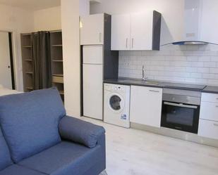 Kitchen of Flat for sale in  Madrid Capital  with Air Conditioner, Heating and Balcony