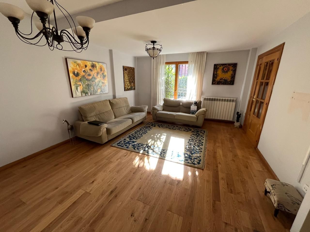 Living room of Single-family semi-detached for sale in  Zaragoza Capital  with Air Conditioner, Heating and Private garden