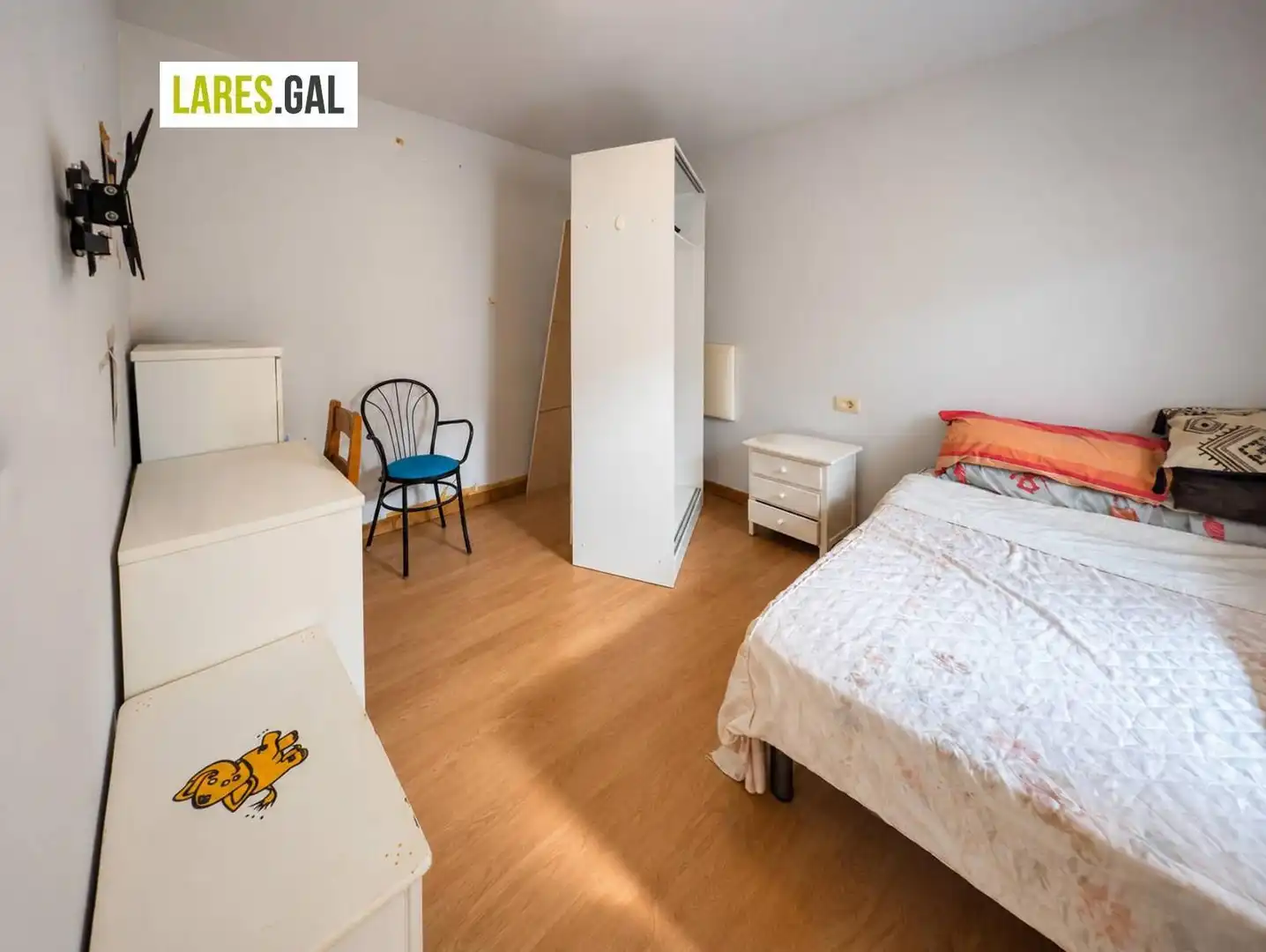 Bedroom of Flat for sale in Moaña, Pontevedra
