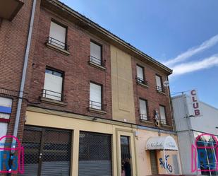 Exterior view of Building for sale in León Capital 