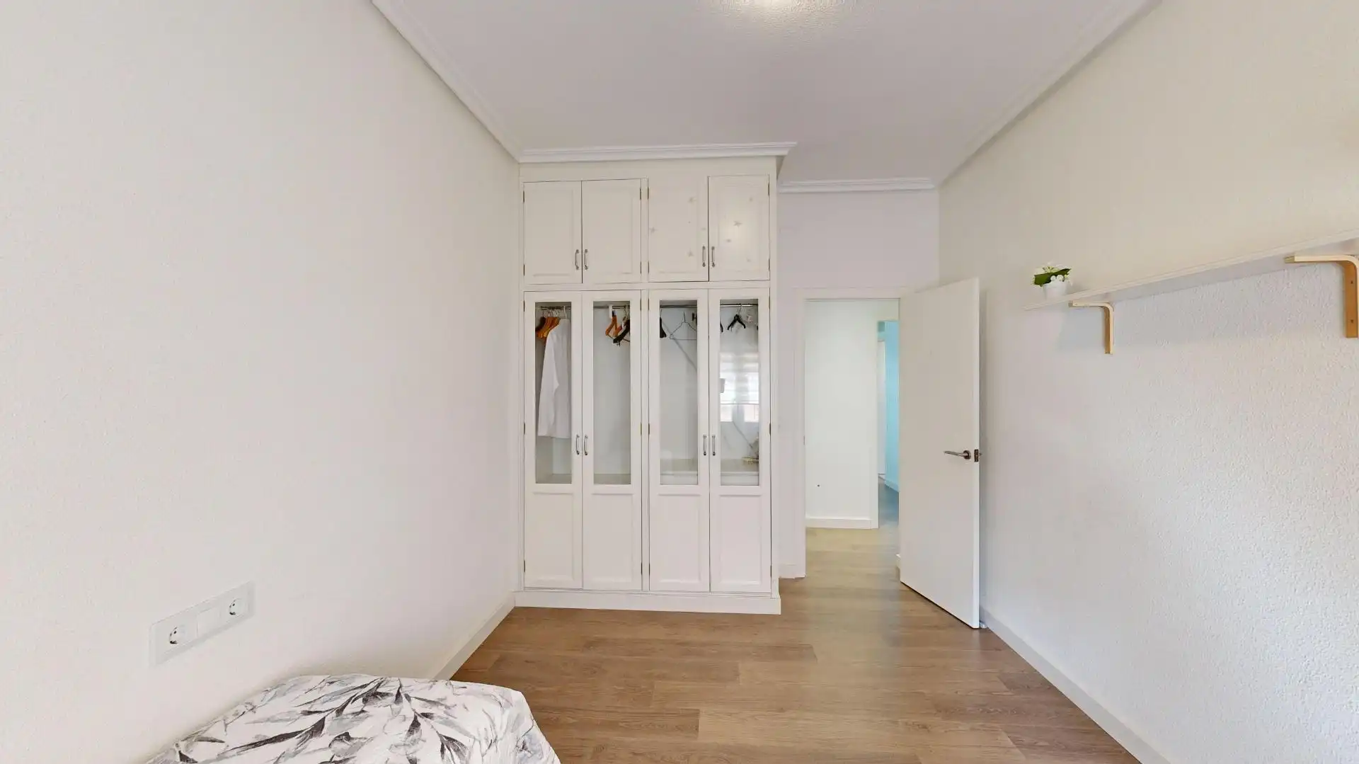 Bedroom of Flat for sale in Cartagena  with Air Conditioner, Heating and Storage room