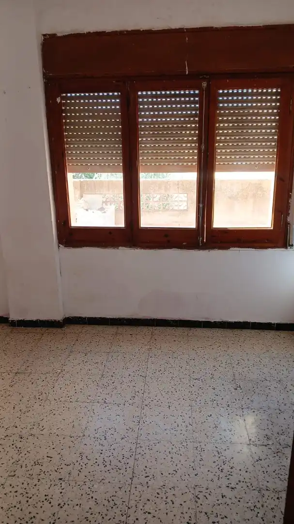 Casa adosada en venta en Deltebre con Terraza y Balcón