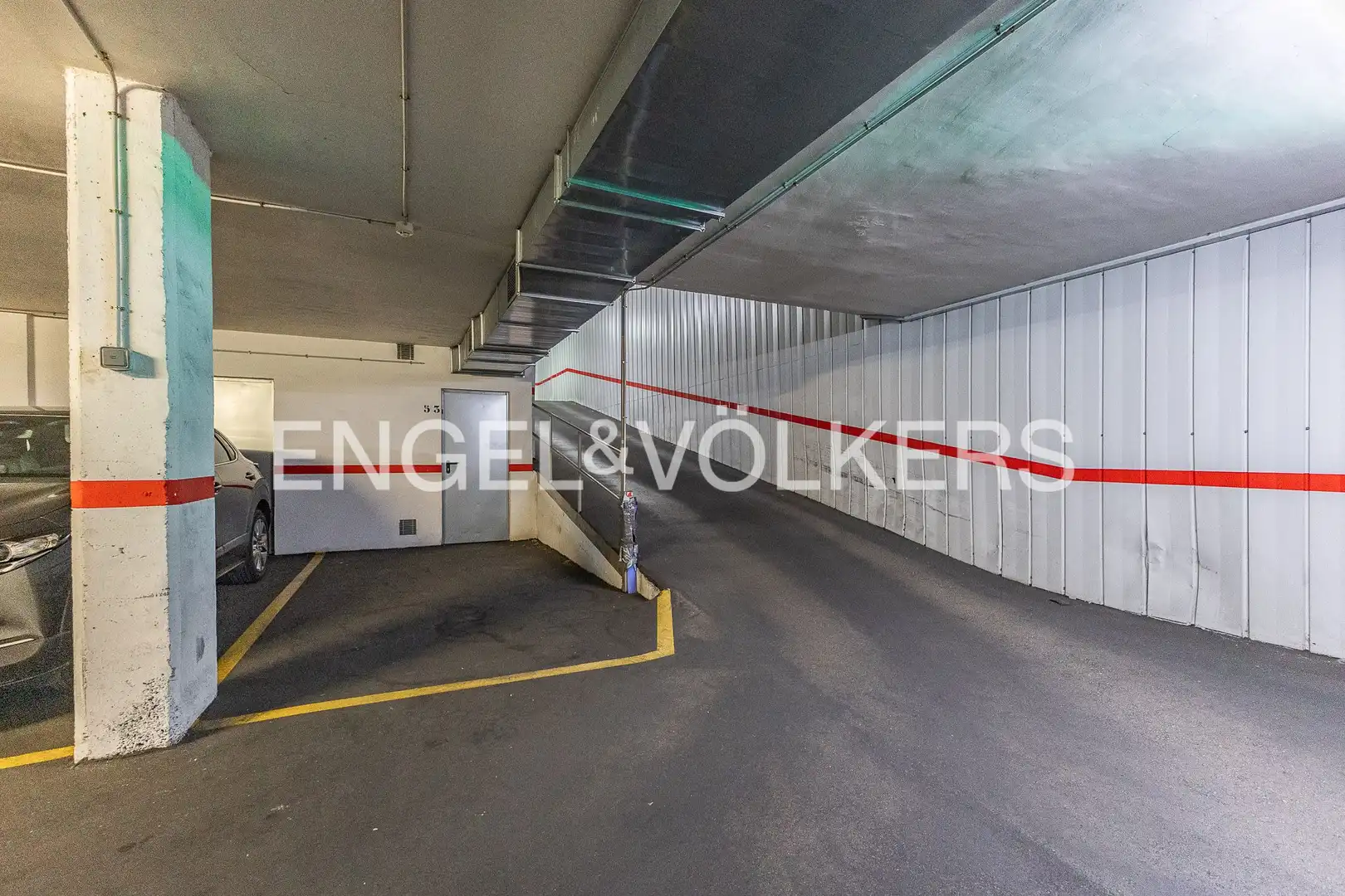 Parking de Piso en venta en Ponent