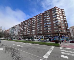 Vista exterior de Oficina de lloguer en Burgos Capital amb Calefacció