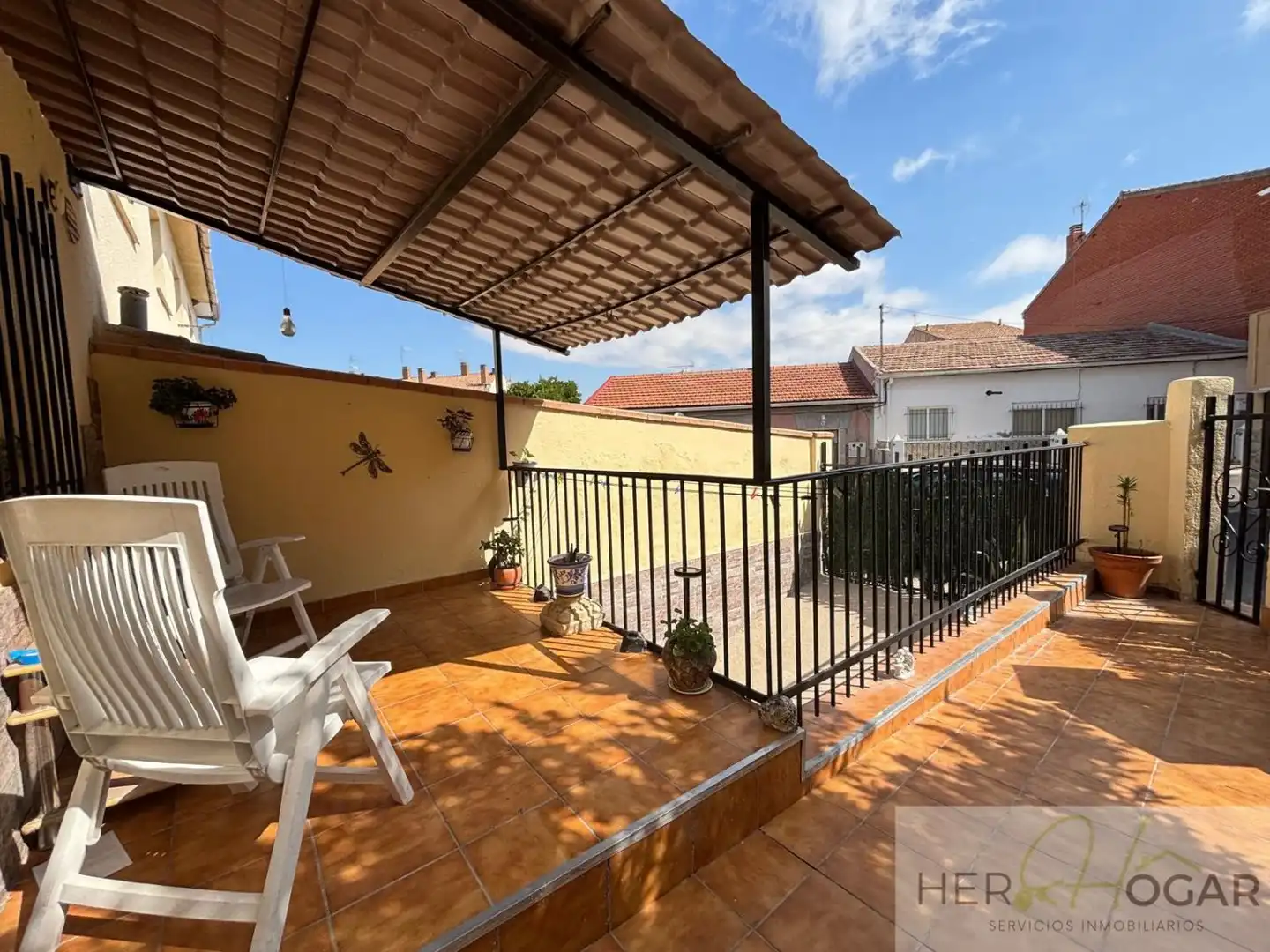 Terrassa de Casa o xalet en venda en Olías del Rey amb Aire condicionat, Calefacció i Jardí privat