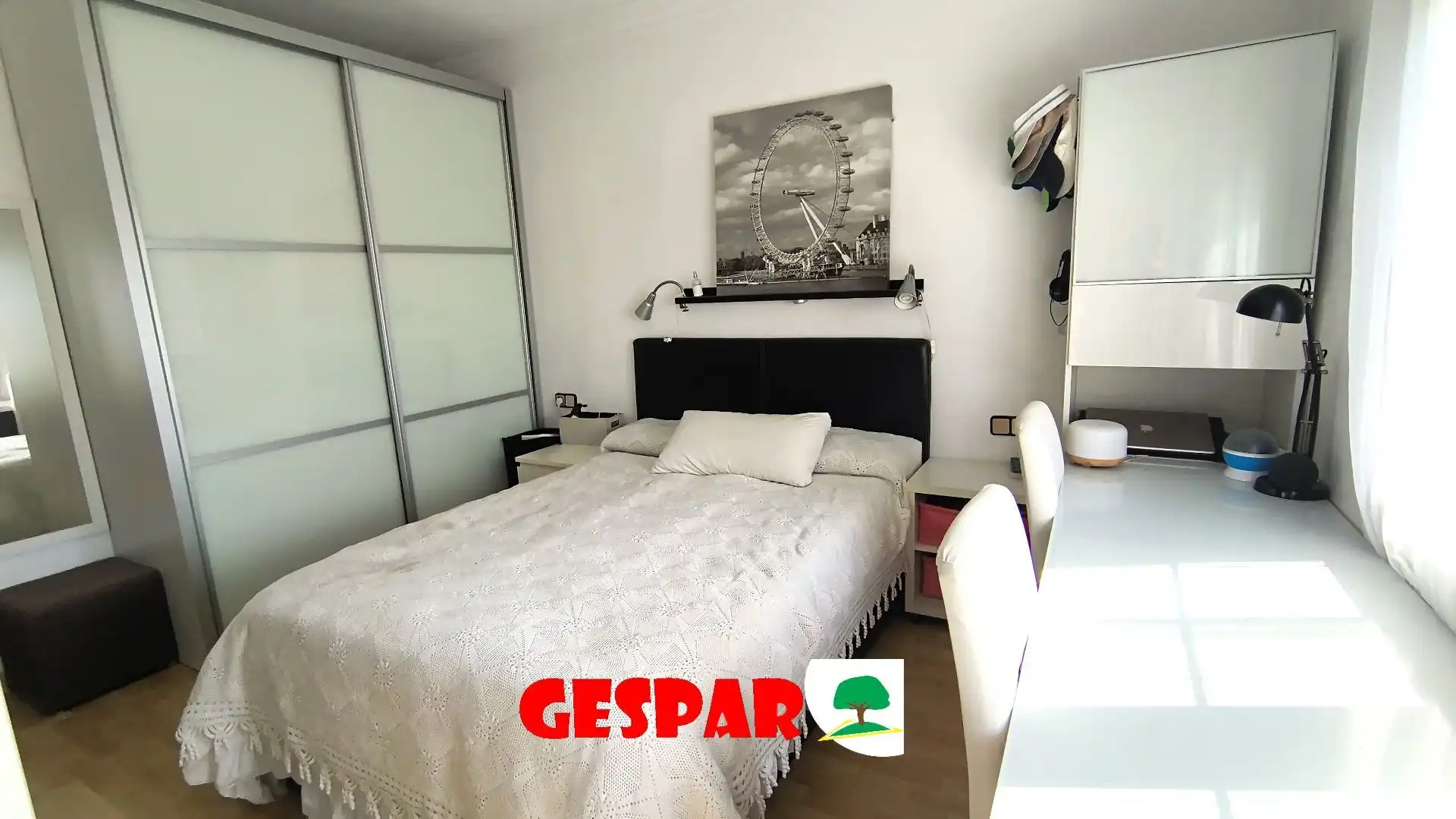 Habitación de Casa o chalet en venta en Parets del Vallès con Calefacción y Jardín privado